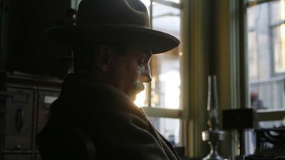 Imagem da notícia Para ver na Netflix: É um dos melhores filmes deste século, tem uma das atuações mais épicas de Daniel Day-Lewis