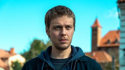 Imagem da notícia As Cores do Mal: Preto terá continuação? Conheça os livros de Małgorzata Oliwia Sobczak que inspiraram o suspense da Netflix