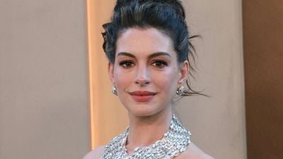 Imagem da notícia "Finalmente encontramos a história certa": Anne Hathaway atualiza fãs sobre a aguardada sequência do filme que lançou sua carreira