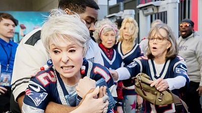 Imagem da notícia Sessão da Tarde hoje (25/09): Protagonistas do filme 80 for Brady - Quatro Amigas e uma Paixão somam 5 vitórias e 12 indicações ao Oscar