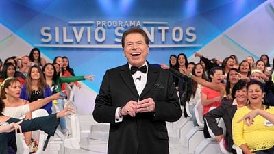 Imagem da notícia Vai deixar saudades! 7 vezes que Silvio Santos gargalhou em seu programa e fez todo mundo rir junto