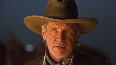 Imagem da notícia "Harrison Ford é apenas um homem comum": Helen Mirren comenta o sucesso do ator de Star Wars em set de faroeste