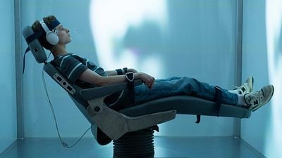 Imagem da notícia Mais sombrio que Stranger Things? No trailer da nova série de Stephen King, crianças viram cobaias