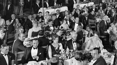 Imagem da notícia Quais foram as primeiras categorias do Oscar? A cerimônia número 1 teve apenas 15 minutos e era BEM diferente de hoje