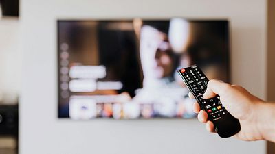 Imagem da notícia Como transformar sua TV em Smart? Veja diferenças e os principais modelos de TV Box e Stick