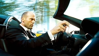 Imagem da notícia "Nós criamos Jason Statham": Como Bruce Willis e um lendário sucesso de ficção científica deram ao ícone de ação sua grande chance