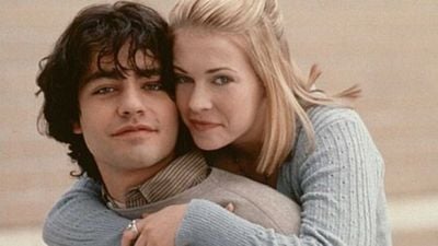 Imagem da notícia O pior dia da vida de Melissa Joan Hart: Atriz foi demitida de Todo Mundo em Pânico e Sabrina, a Aprendiz de Feiticeira de uma vez só