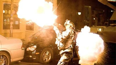 Imagem da notícia Hoje no streaming: Um inovador filme de monstro do diretor de The Batman – com um dos melhores trailers de todos os tempos