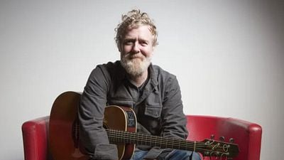 Imagem da notícia Morre Glen Hansard, vencedor do Oscar pelo filme Apenas uma Vez, aos 56 anos