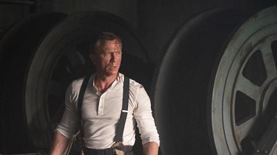 Imagem da notícia Estaríamos diante do sucessor de Daniel Craig? Astro de Frankenstein está se posicionando como o novo James Bond