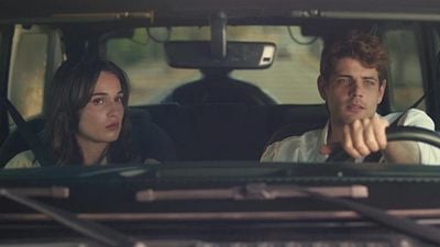 Imagem da notícia Má Influência vai ter continuação? Descubra o futuro do thriller de romance na Netflix