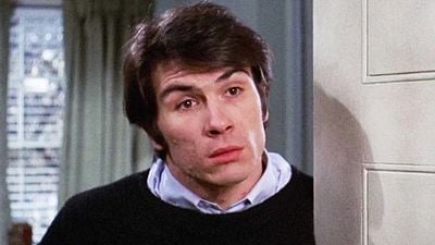 Imagem da notícia É o seu primeiríssimo papel e é uma obra-prima: Este é o primeiro filme de Tommy Lee Jones há 56 anos!