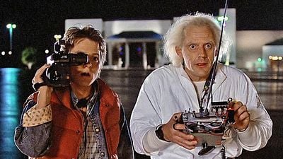 Imagem da notícia "Eu estava muito preocupado": Christopher Lloyd relembra o momento em que demitiram o protagonista de De Volta para o Futuro