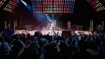 Ele dirigiu o musical biográfico de maior bilheteria da história, mas foi demitido quando faltavam apenas duas semanas para terminar as filmagens