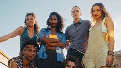 Imagem da notícia Outer Banks: Após 5 temporadas de sucesso, a Netflix anuncia boas notícias para os fãs!