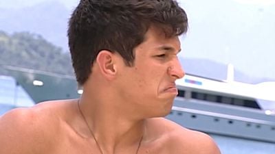 Imagem da notícia Aos 18 anos, ele participou de um reality show de namoro: Hoje é um dos atores mais talentosos (e belos!) de sua geração; você o reconhece?