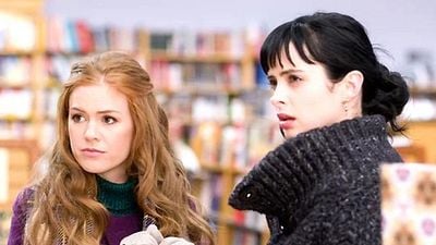 Imagem da notícia Comédia baseada em saga literária com atriz da Marvel é o destaque da semana; veja os filmes da Sessão da Tarde de 6 a 10 de novembro