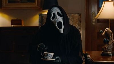 Imagem da notícia A cena deletada de Todo Mundo em Pânico 6 que teria feito sátira à série mais famosa da Netflix