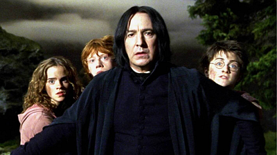 "Foi terrível": Alan Rickman, astro de Harry Potter, mandou reescrever secretamente o roteiro de um de seus maiores sucessos