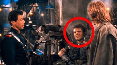Imagem da notícia Ele aparece no filme de Sylvester Stallone por apenas alguns segundos: você reconheceu essa superestrela em O Demolidor?