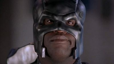 Imagem da notícia A pior bilheteria de estreia de um filme de super-herói foi um fracasso total para a DC