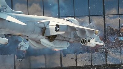 Imagem da notícia O primeiro filme a custar 100 milhões de dólares: 30 anos de uma das melhores tramas de ação de todos os tempos