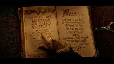 Imagem da notícia "Nos contrate enquanto ainda estamos respirando": Esta grande atriz pede à Disney para se apressar com a sequência deste filme de fantasia cult