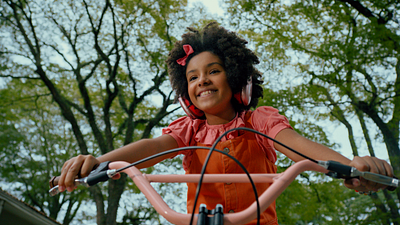 Imagem da notícia “Lugar de menina é em qualquer lugar”: Intérprete de Milena, em nova série do universo de Maurício de Sousa, quer inspirar outras meninas negras (Entrevista)