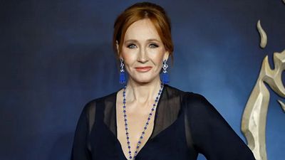Imagem da notícia J.K. Rowling, 61 anos: Quanto a autora de Harry Potter ganhou com os livros, filmes e série até hoje