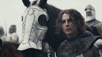 Imagem da notícia Hoje na Netflix: Timothée Chalamet enfrenta Robert Pattinson neste filme histórico que lembra Game of Thrones