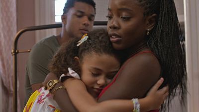 Imagem da notícia Resumo de Dona de Mim (05 a 10 de maio de 2025): Leo é demitida, e Sofia enfrenta um grande perigo para reencontrar a ex-babá