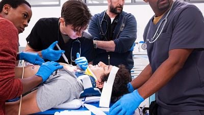 Imagem da notícia Esqueça Grey’s Anatomy e The Good Doctor: Stephen King afirma que esta é a melhor série médica do momento