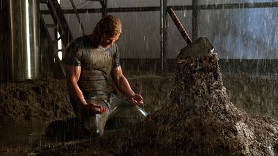 Imagem da notícia Um dos filmes mais divisivos da Marvel é o destaque da semana; veja a programação da Sessão da Tarde de 14 a 18 de agosto