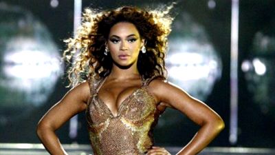 Beyoncé Knowles está dirigindo e produzindo um filme sobre ela mesma