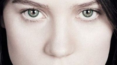 Imagem da notícia Mia Wasikowska em novo pôster de Segredos de Sangue, do diretor de Old Boy