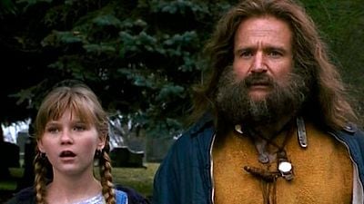 Imagem da notícia Refilmagem de Jumanji contrata roteirista