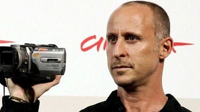 Imagem da notícia Filme com Natalie Portman e Rodrigo Santoro troca de diretor