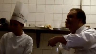 A tensão na cozinha de um chef francês em cena exclusiva de Por Que Você Partiu?