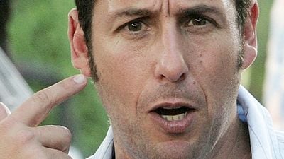 Imagem da notícia Adam Sandler é o ator menos lucrativo dos últimos anos, diz revista