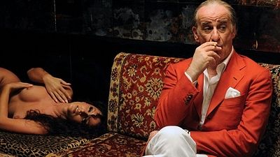 Imagem da notícia Exclusivo: Assista uma cena insana de A Grande Beleza, filme indicado ao Globo de Ouro