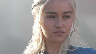 Imagem da notícia Game Of Thrones é renovada e terá quinta e sexta temporada