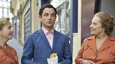 Imagem da notícia Exclusivo: Veja o trailer legendado de Attila Marcel, comédia do diretor de As Bicicletas de Belleville