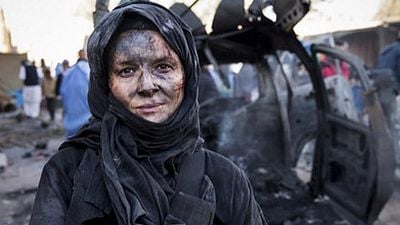 Imagem da notícia Exclusivo: Confira o cartaz nacional do drama francês Mil Vezes Boa Noite, com Juliette Binoche