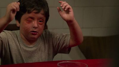 Imagem da notícia Novo teaser de Superpai mostra Danton Mello como pai desleixado