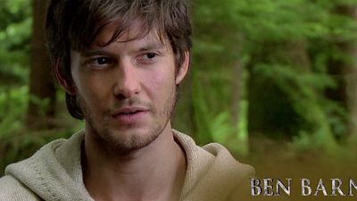 Imagem da notícia Exclusivo: “Certamente não é um romance hollywoodiano”, diz Ben Barnes sobre O Sétimo Filho