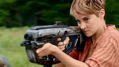 Imagem da notícia "Tempos sombrios pedem medidas extremas" e as coisas complicam para Tris no novo trailer de Insurgente