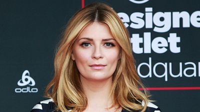 Imagem da notícia Protagonista da série The O.C., Mischa Barton está processando a mãe