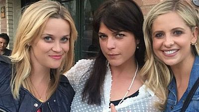 Imagem da notícia Elenco de Segundas Intenções se reúne para uma noite das mulheres