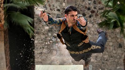 Imagem da notícia Sense8: Sucesso na web, lançamento dos irmãos Wachowski já teve meio milhão de downloads ilegais