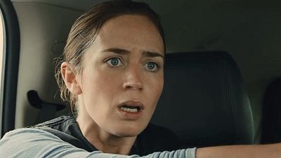 Imagem da notícia Emily Blunt lida com policiais bandidos no trailer legendado de Sicario: Terra de Ninguém